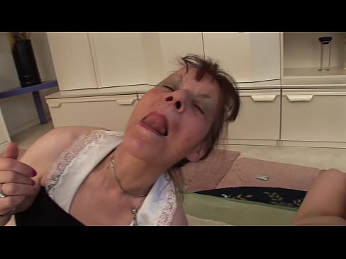 ❤️ Két nagymama és egy nagypapa hármasban ❤️❌ Házi készítésű pornó at hu.teencumpot.ru ☑